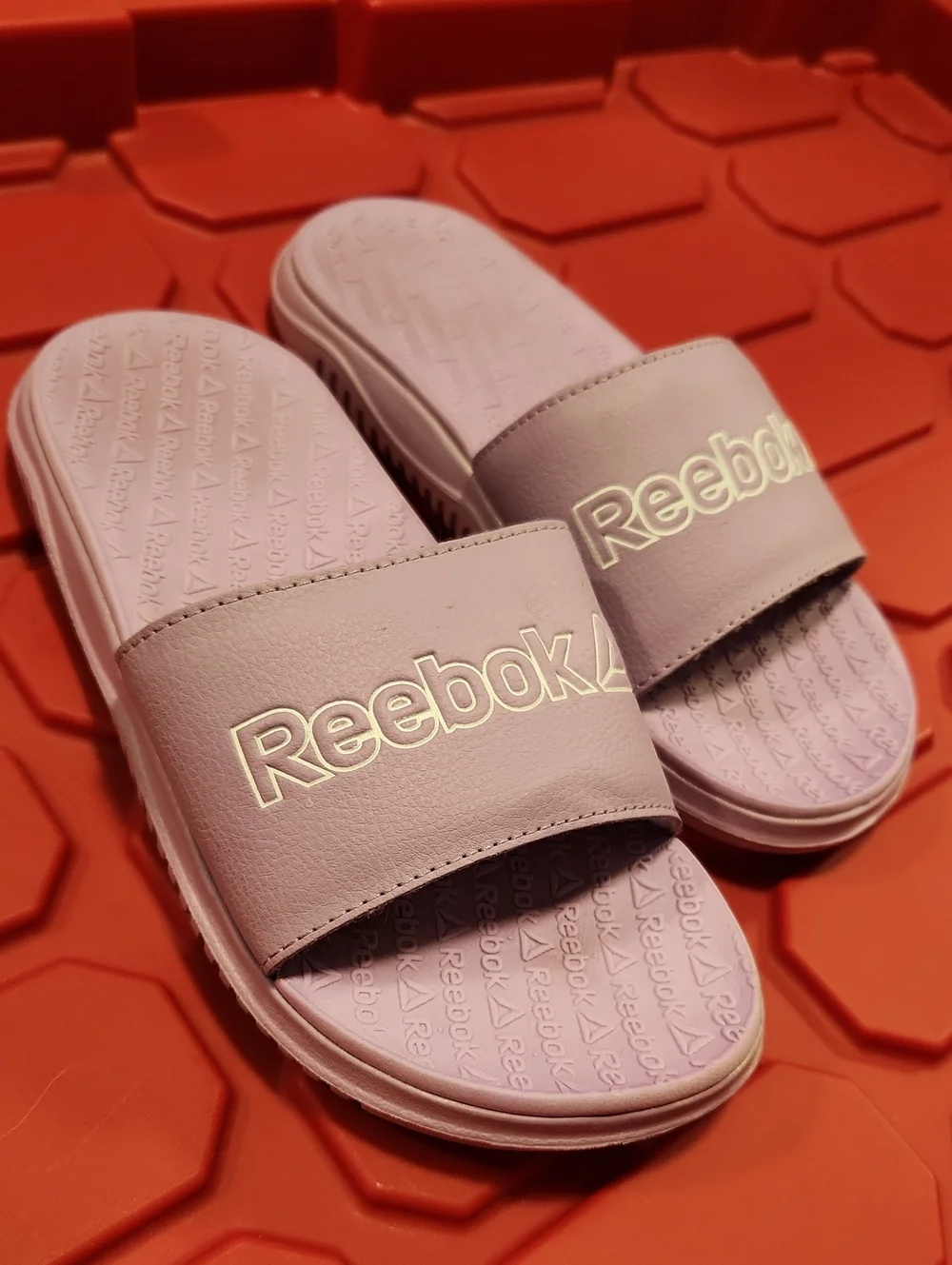 $3/Bundled- Reebok Light Lavender Slide Sandals